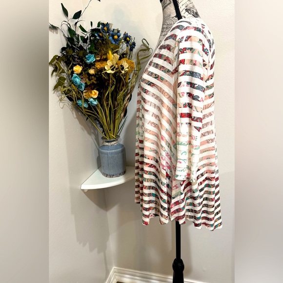 Live and Let Live Metal beading detail with lace Back size XL - Picture 4 of 10